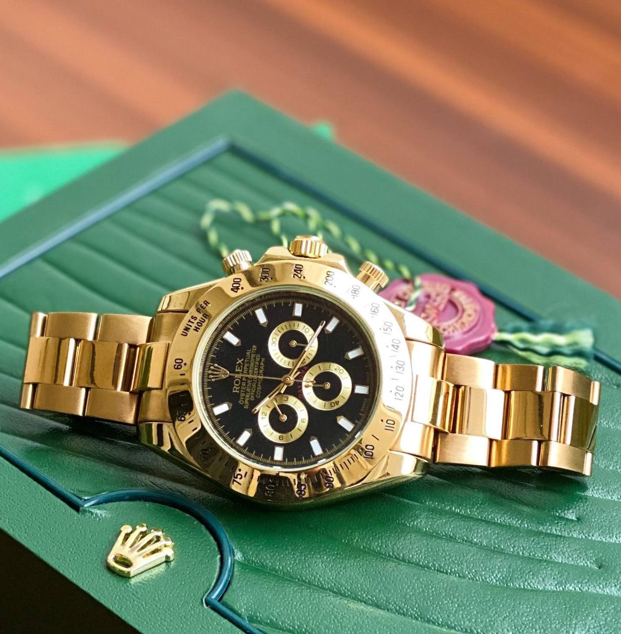 Rolex Daytona full gold with black dial