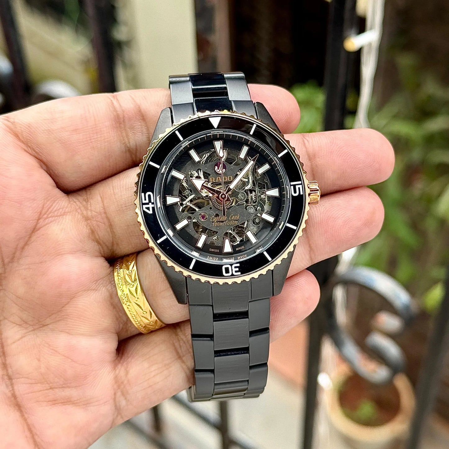 Rado captain cook full black